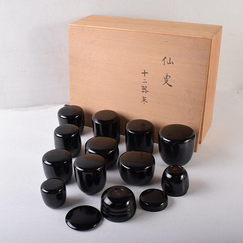 茶道具　黒漆　十二器棗　仙叟　時代箱　F　R8089C 茶道具 黒漆 十二器棗 仙叟 時代箱 F R8089C - メルカリ