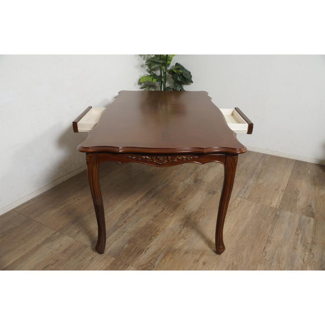 かめちゃん　ダイニングテーブル　猫脚　天然木マホガニー手彫り仕上げ