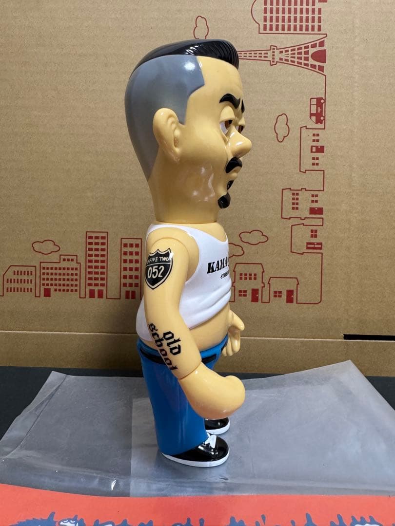 ソフビ G-CUE x HEADLOCKSTUDIO ヘッドロックスタジオ - メルカリ