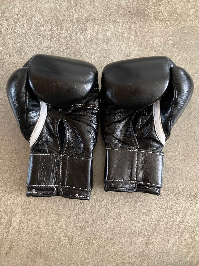 8オンス MS-200-BLK ウイニング ボクシンググローブ ひも式 winning
