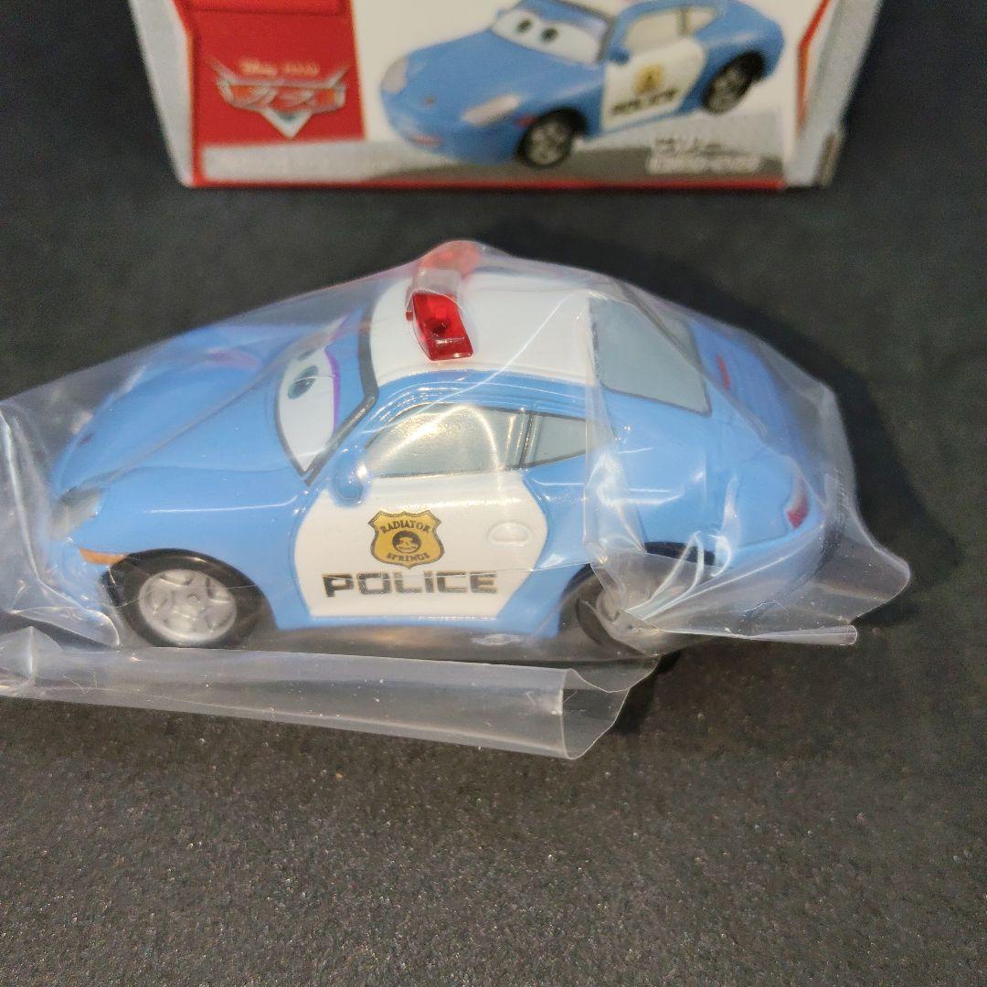 【新品　未使用】トミカ　カーズ　サリー（ポリスカータイプ）