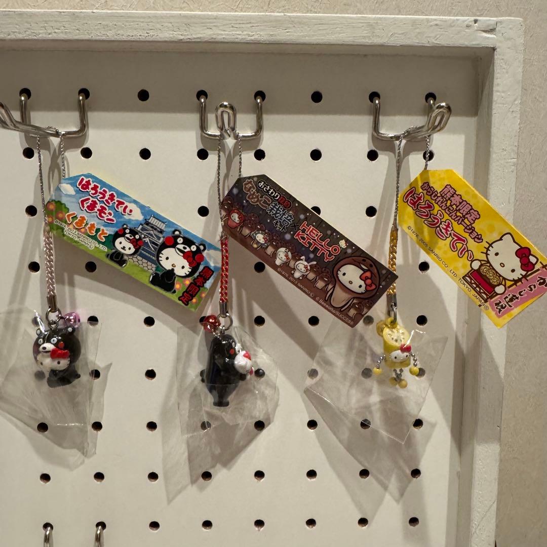 ご当地キティストラップなど100個セット