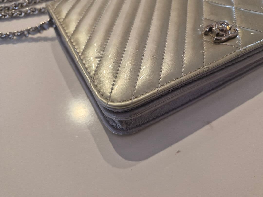 パリ本店限定モデル CHANEL キルティング お財布 ショルダーバッグ