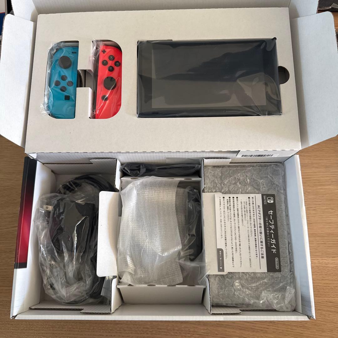 Nintendo Switch ネオンブルー ネオンレッド