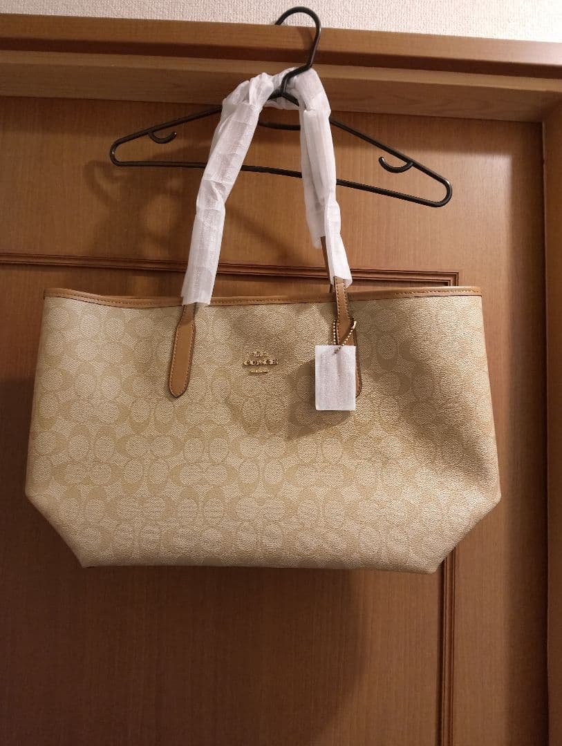 COACH ショルダーバッグ ベージュ 保存袋付き