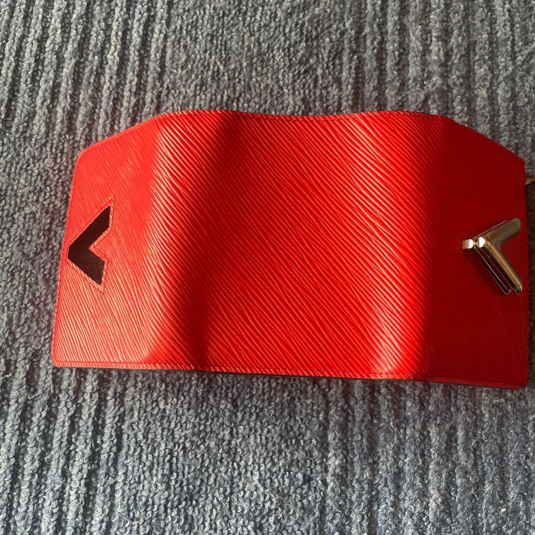 LV エピレザー 三つ折り財布 レッド