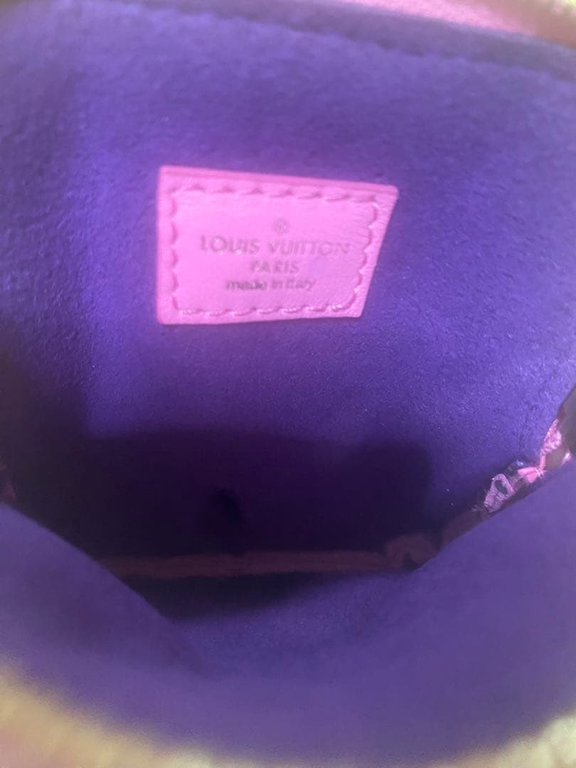 【極美品】LOUIS VUITTON ランヤード ミュルティ ポシェット！