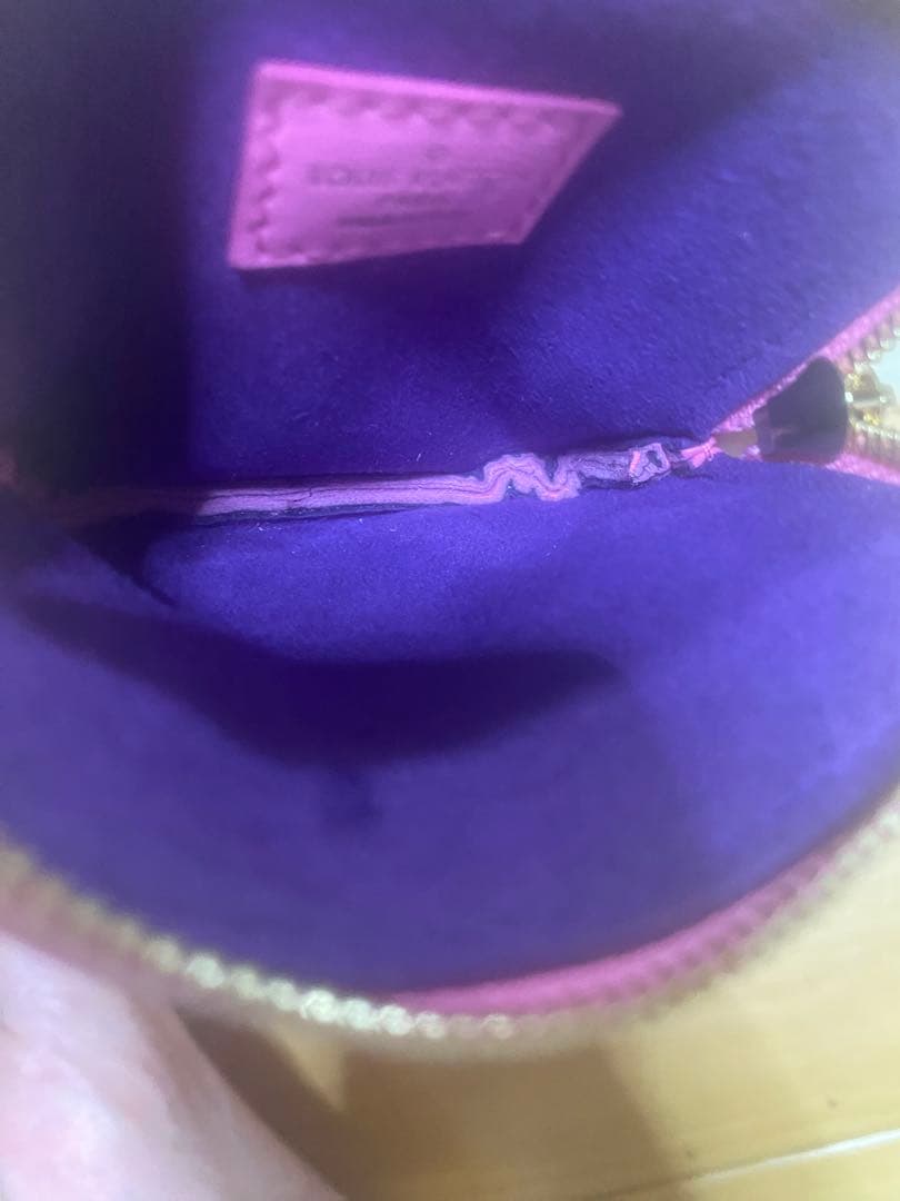 【極美品】LOUIS VUITTON ランヤード ミュルティ ポシェット！