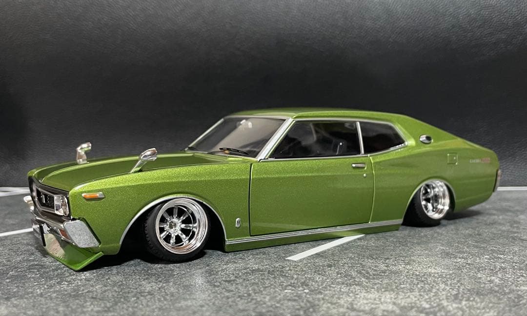1/24 アシェット 国産名車 NISSAN ローレル SGX 改 カスタム