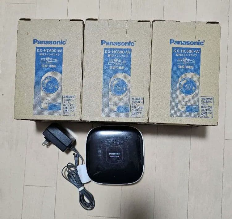 Panasonic 防犯カメラ 3箱、ホームユニットセット 概要 モニター付き屋外カメラ VS-HC105 | ホームネットワーク（ペット