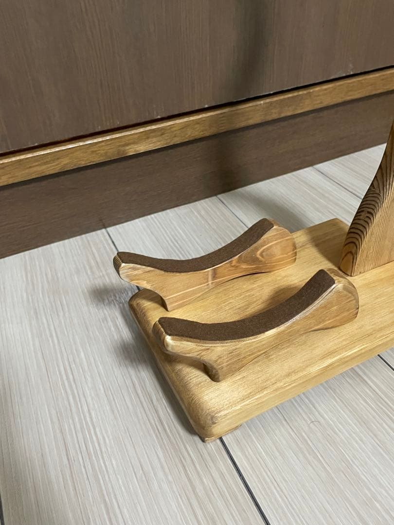 【新品・未使用】高級バイオリンスタンド／木製