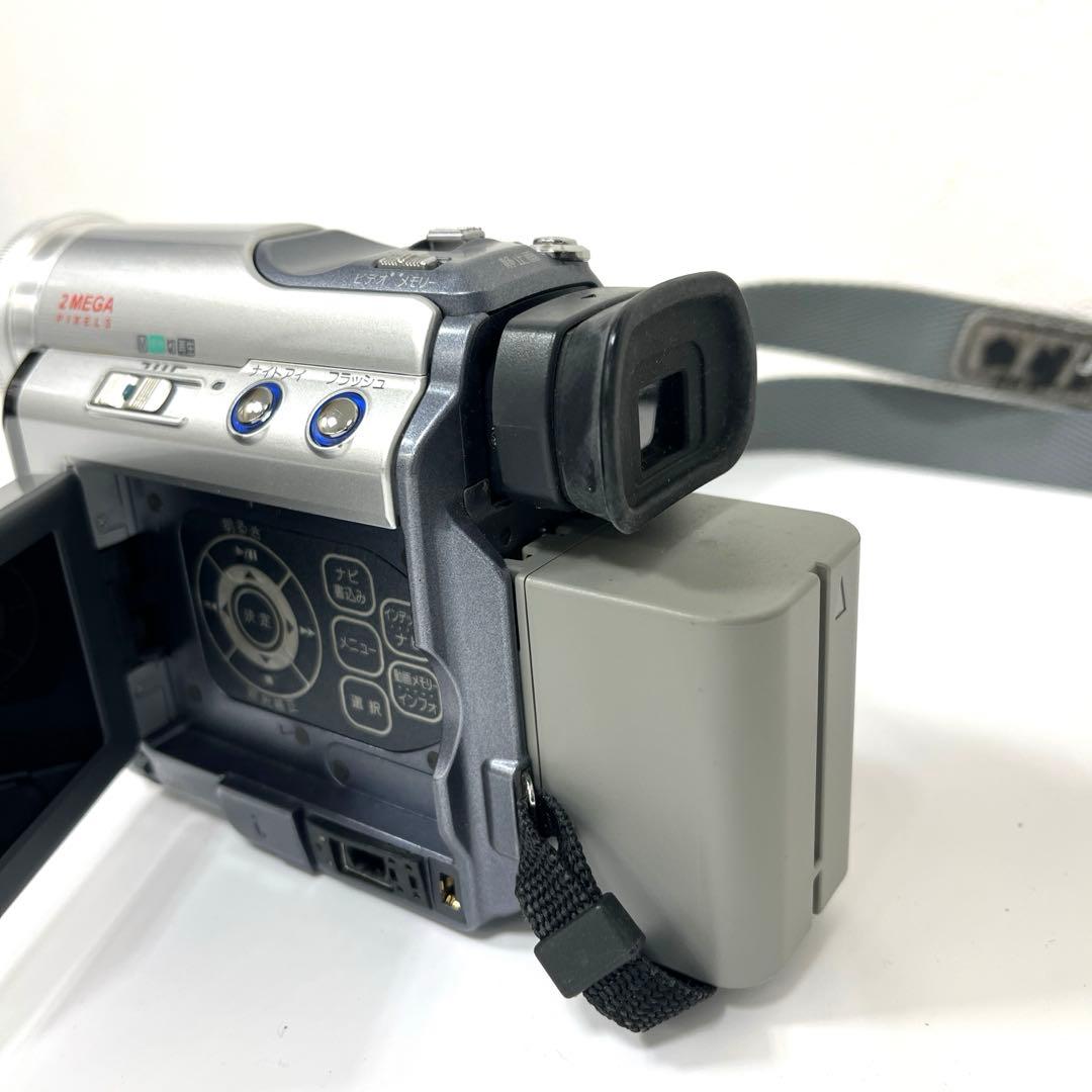 ジャンク】Victor GR-DZ7 液晶付きデジタルビデオカメラ - メルカリ