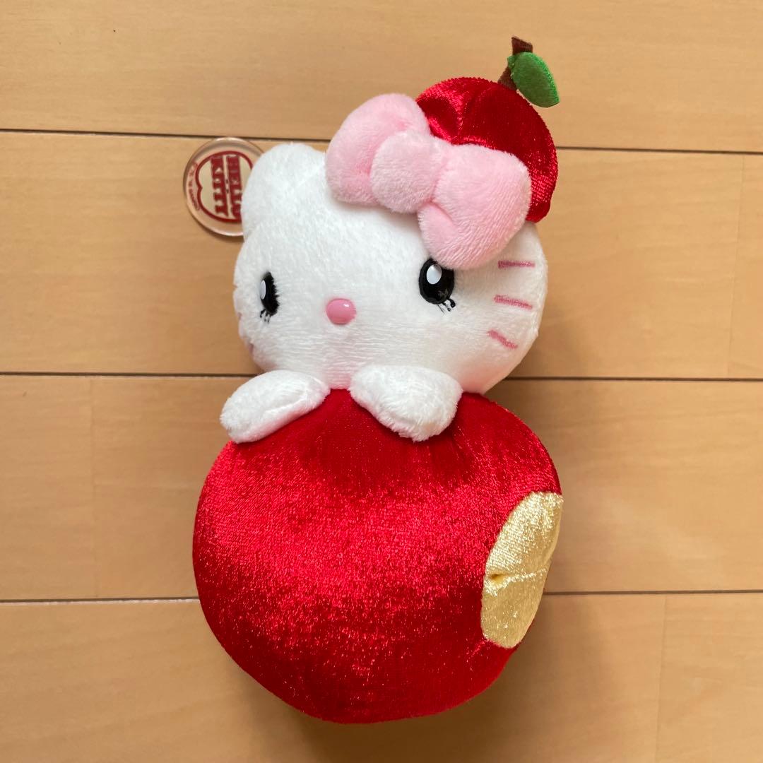 キティ】 終売品 USJ マスコット ぬいぐるみ りんご キーホルダー