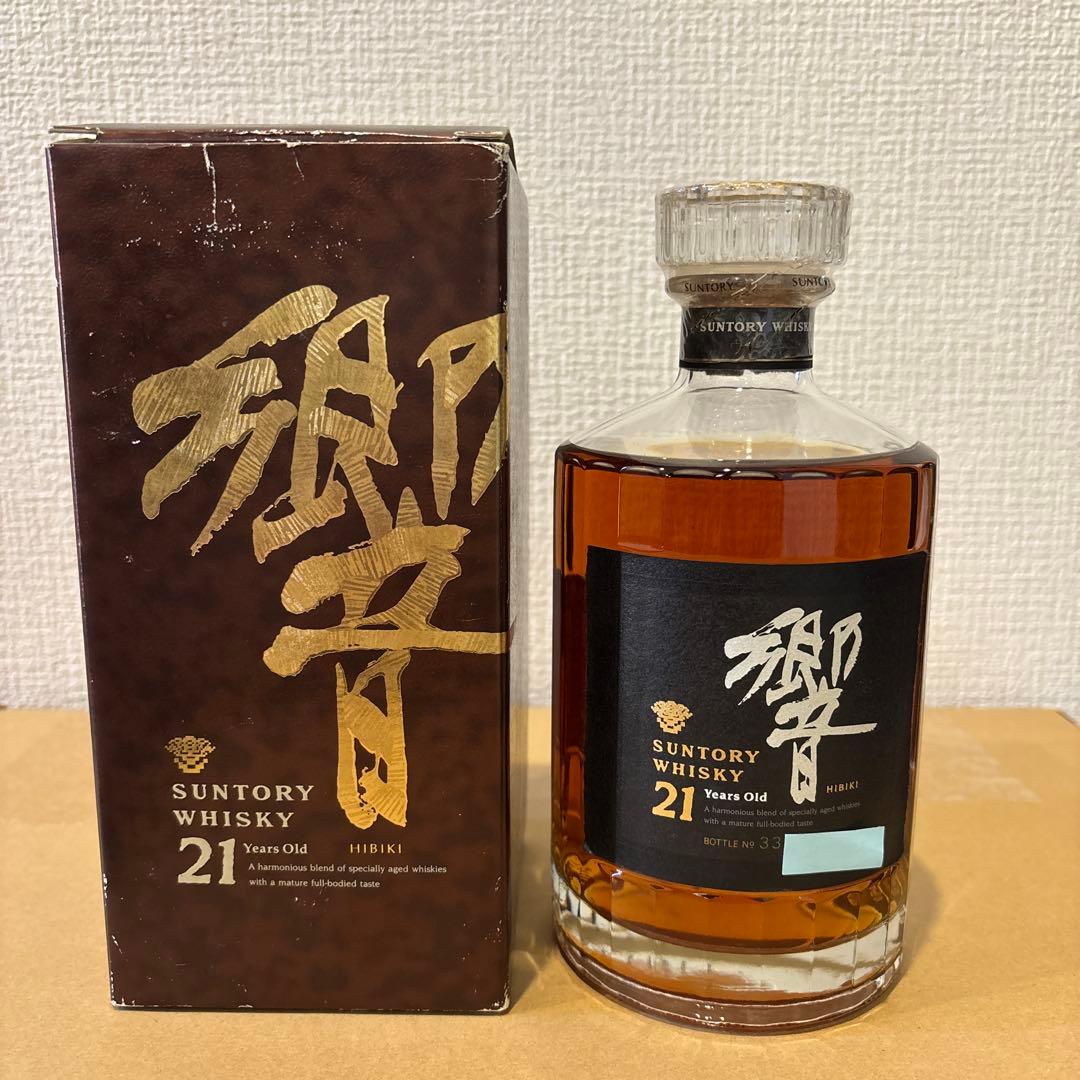 ウィスキー】サントリー 響 未開封ボトル