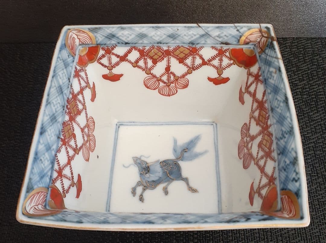 献上古伊万里❗️】江戸時代中期 献上古伊万里 染錦 人物 花 瓔珞文様