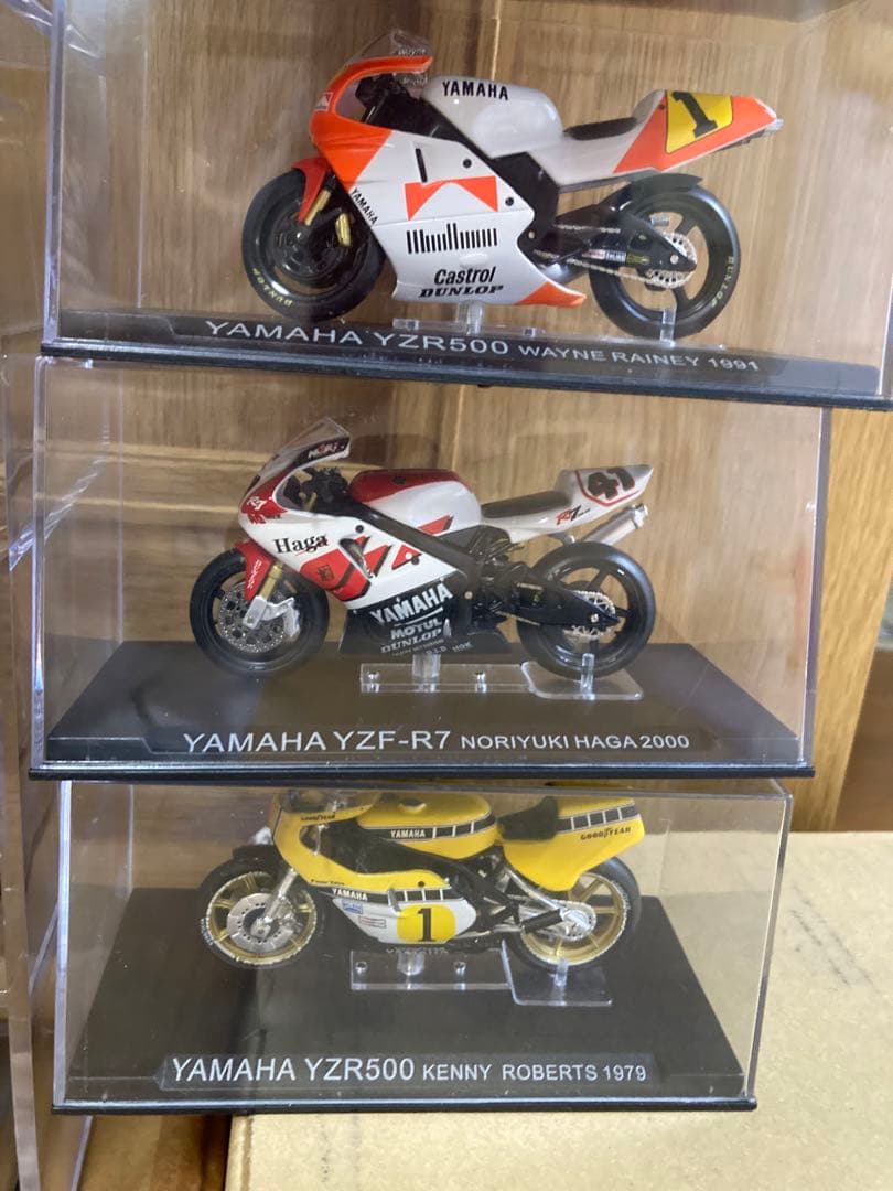 デアゴスティーニ隔週刊チャンピオンバイクコレクション 1/24スケール