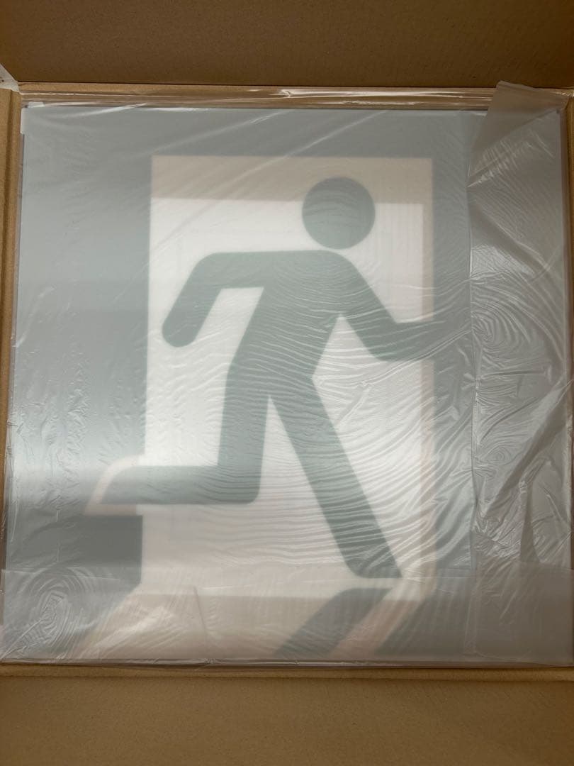 LED誘導灯 避難口　A級　避難経路表示パネル　片面天井壁直付兼用 FK04500J || LED誘導灯用表示パネル Panasonic A級 避難口誘導灯用適合