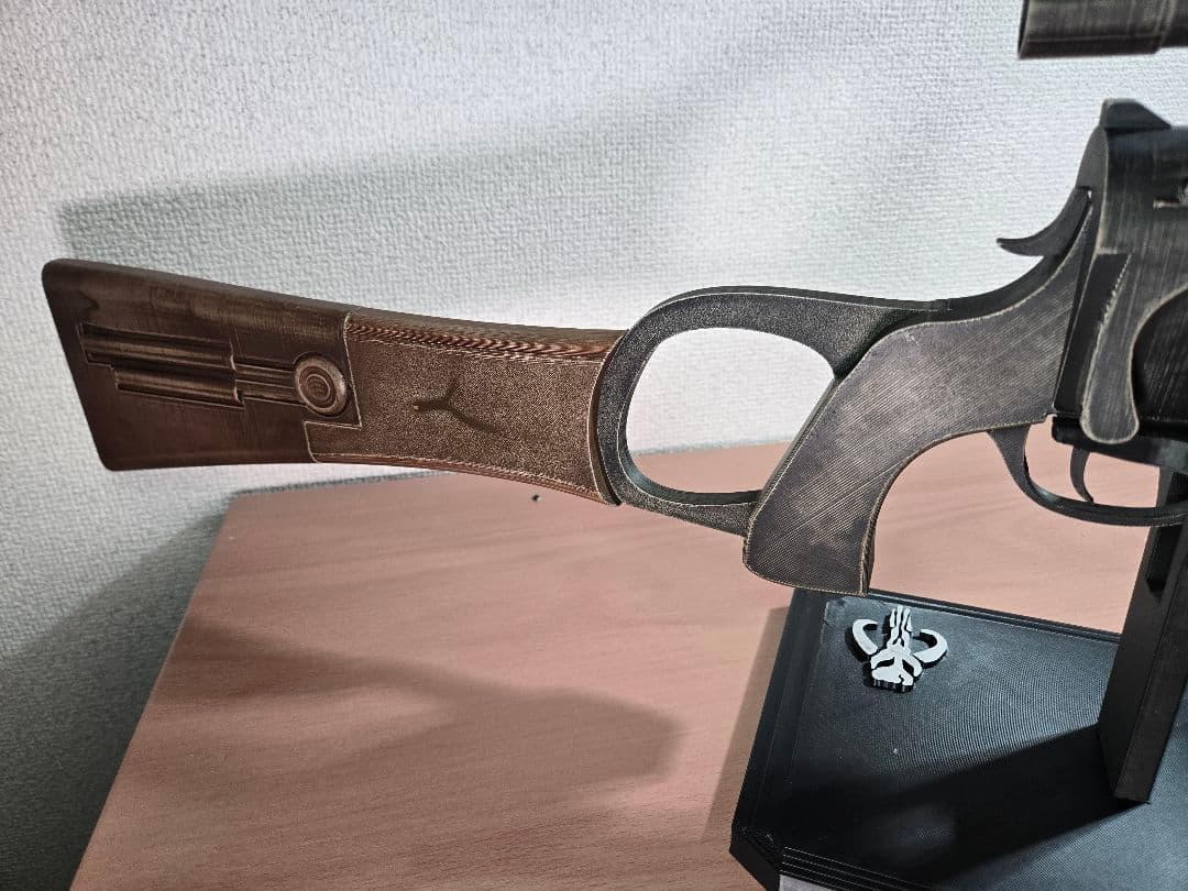 STAR WARS　ボバフェット　ブラスター　EE-3　レプリカ　台座付き