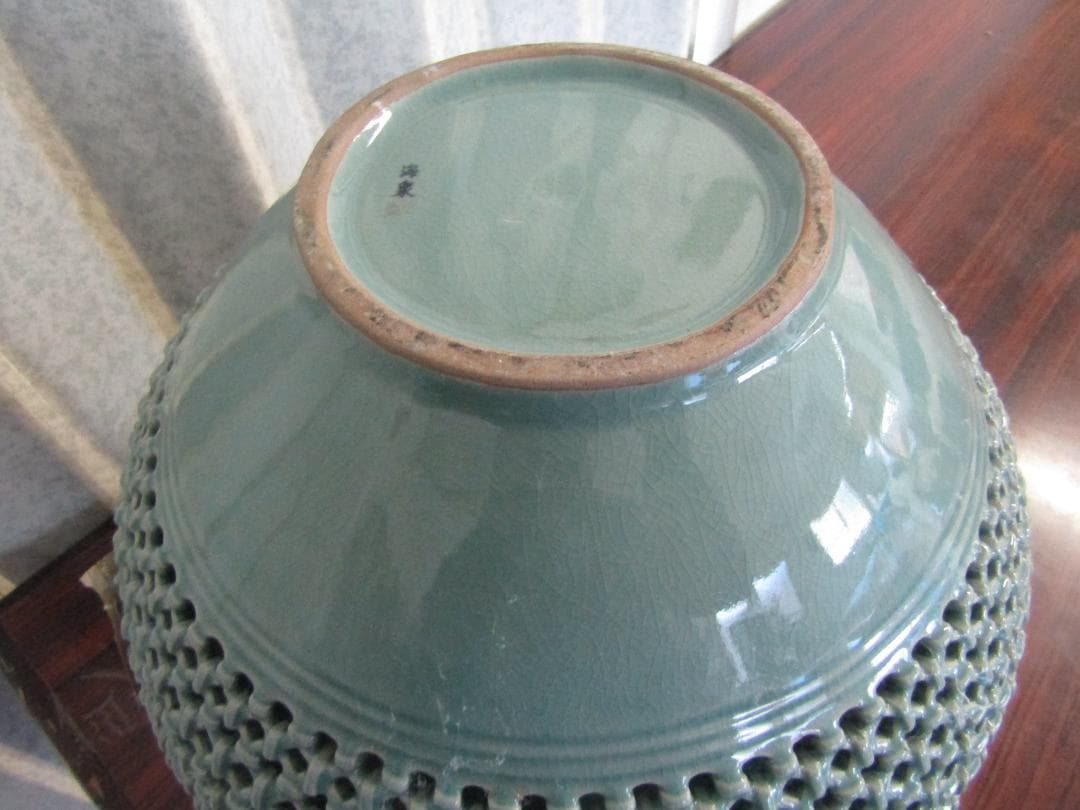 壺 趙京洙作 趙京青磁民俗陶芸（メ501）