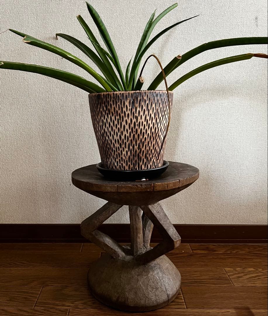 トンガ族　ハンドメイドスツール