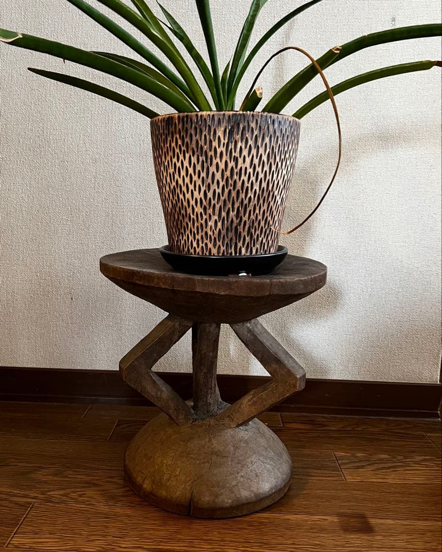 トンガ族　ハンドメイドスツール