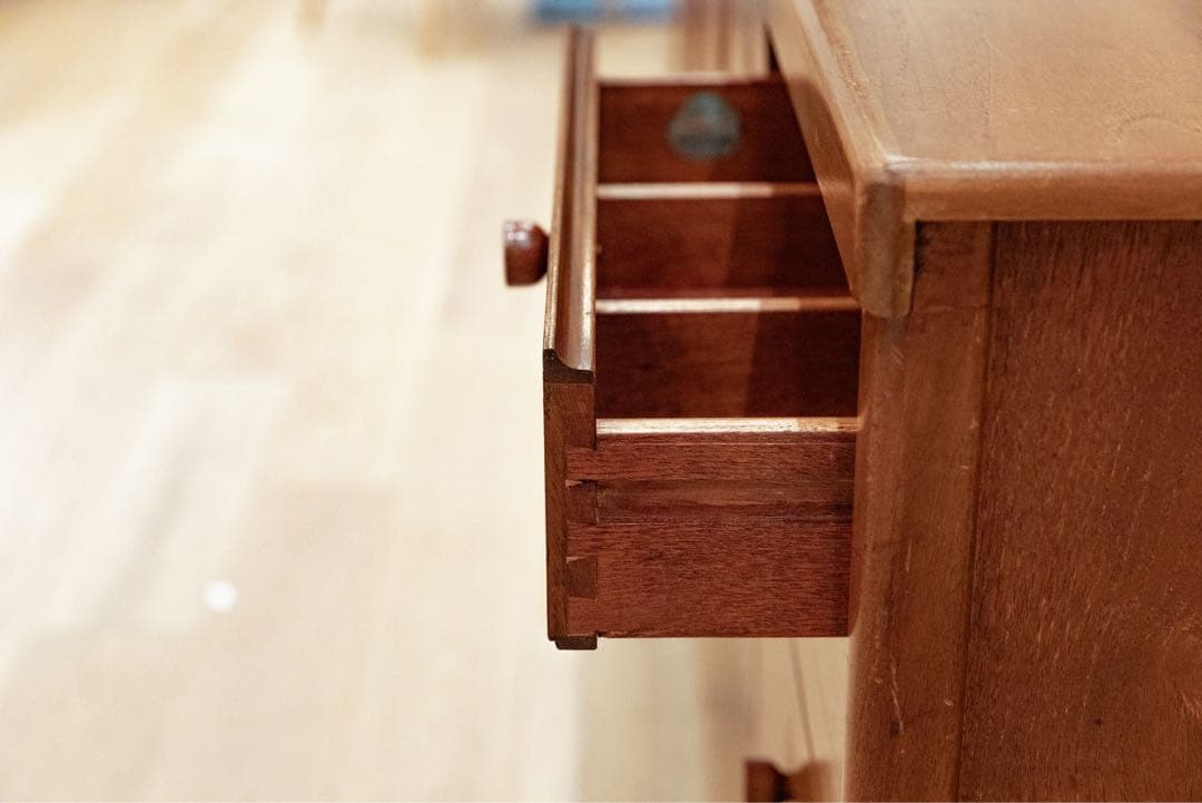 新春特別価格！美品！Nathan サークルサイドボード - メルカリ