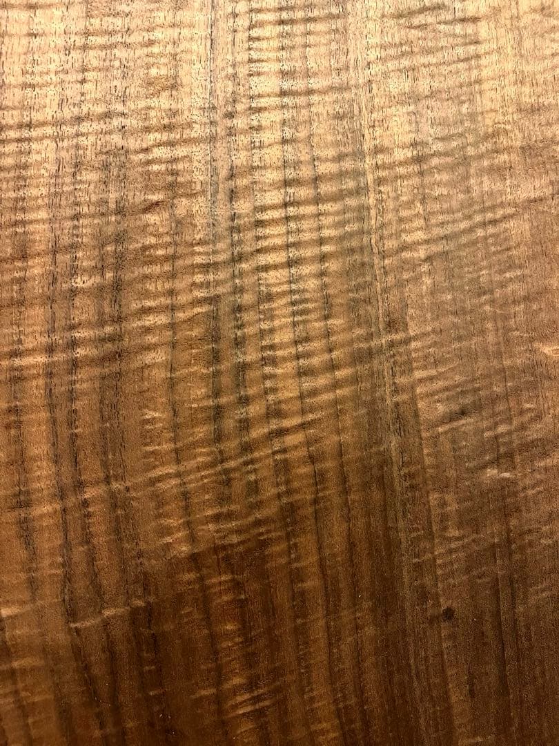 ※赤字放出【秘蔵材】5Aマスターグレード、クラロウォールナット/1ピースボディ材