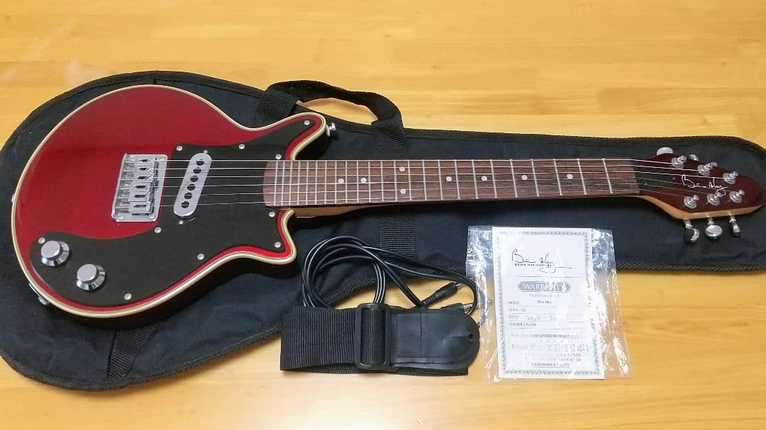 クイーン/ブライアン・メイ ミニ・メイ エレキギター ブライアン・メイ ミニ・メイ エレキギター Brian May Guitars Red