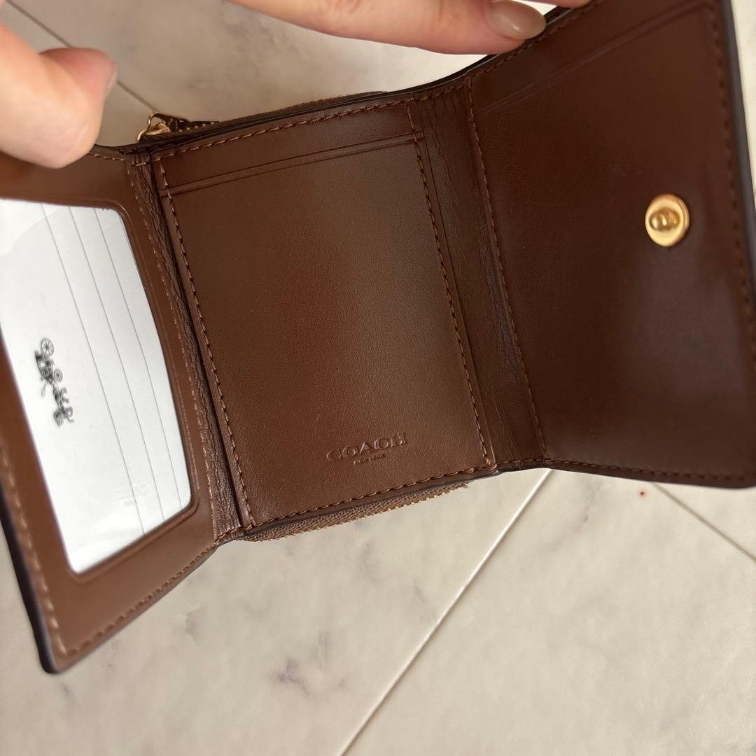 【新品未使用】COACH 三つ折り財布 ブラウン