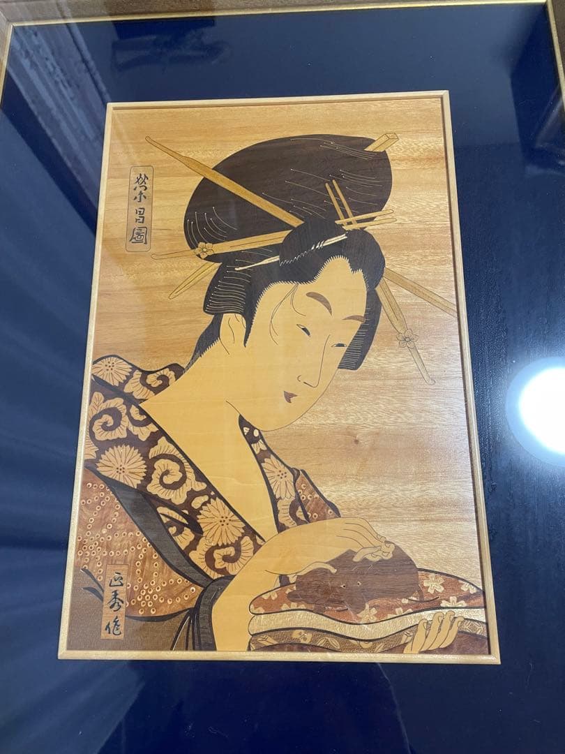 浮世絵美人画　鳥高斎栄昌　木板に描かれています