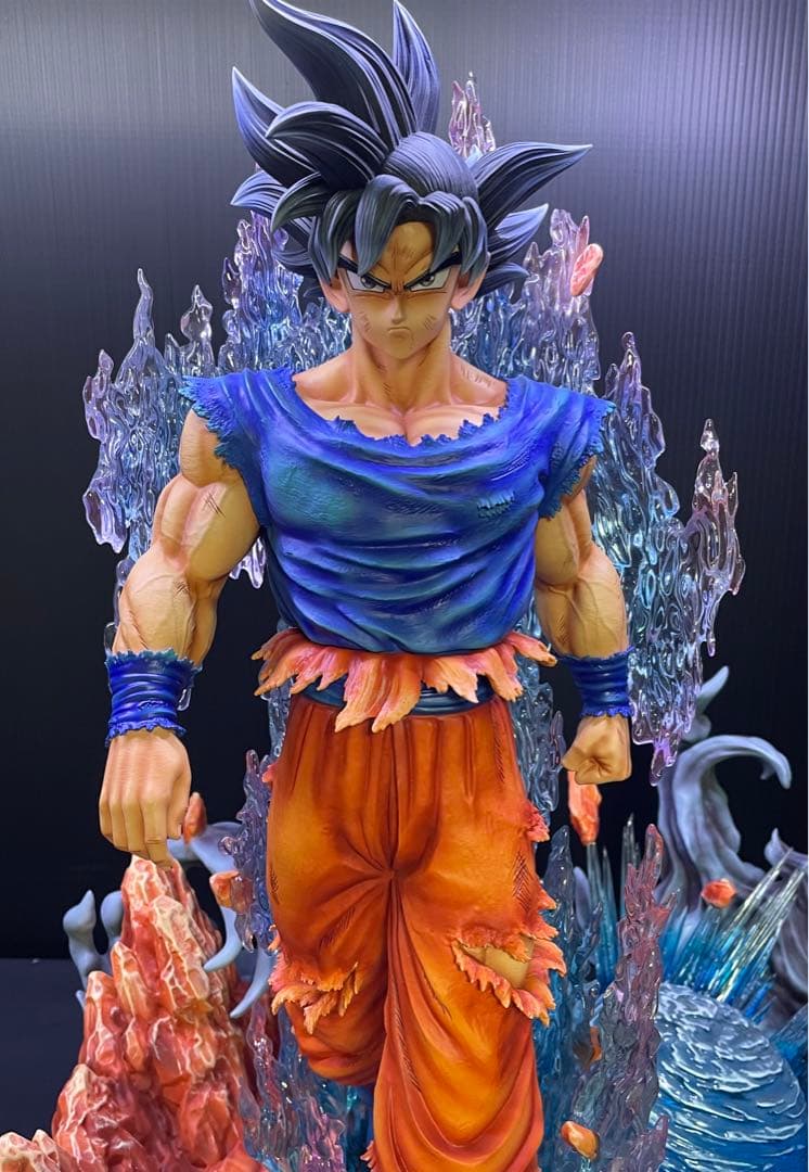 ドラゴンボール　孫悟空　身勝手の極意　フィギュア