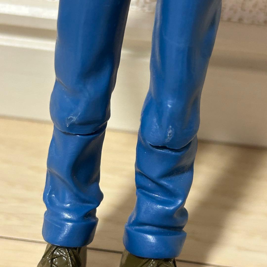 ディズニーオンアイス　ミゲル ギターリメンバーミー　フィギュア