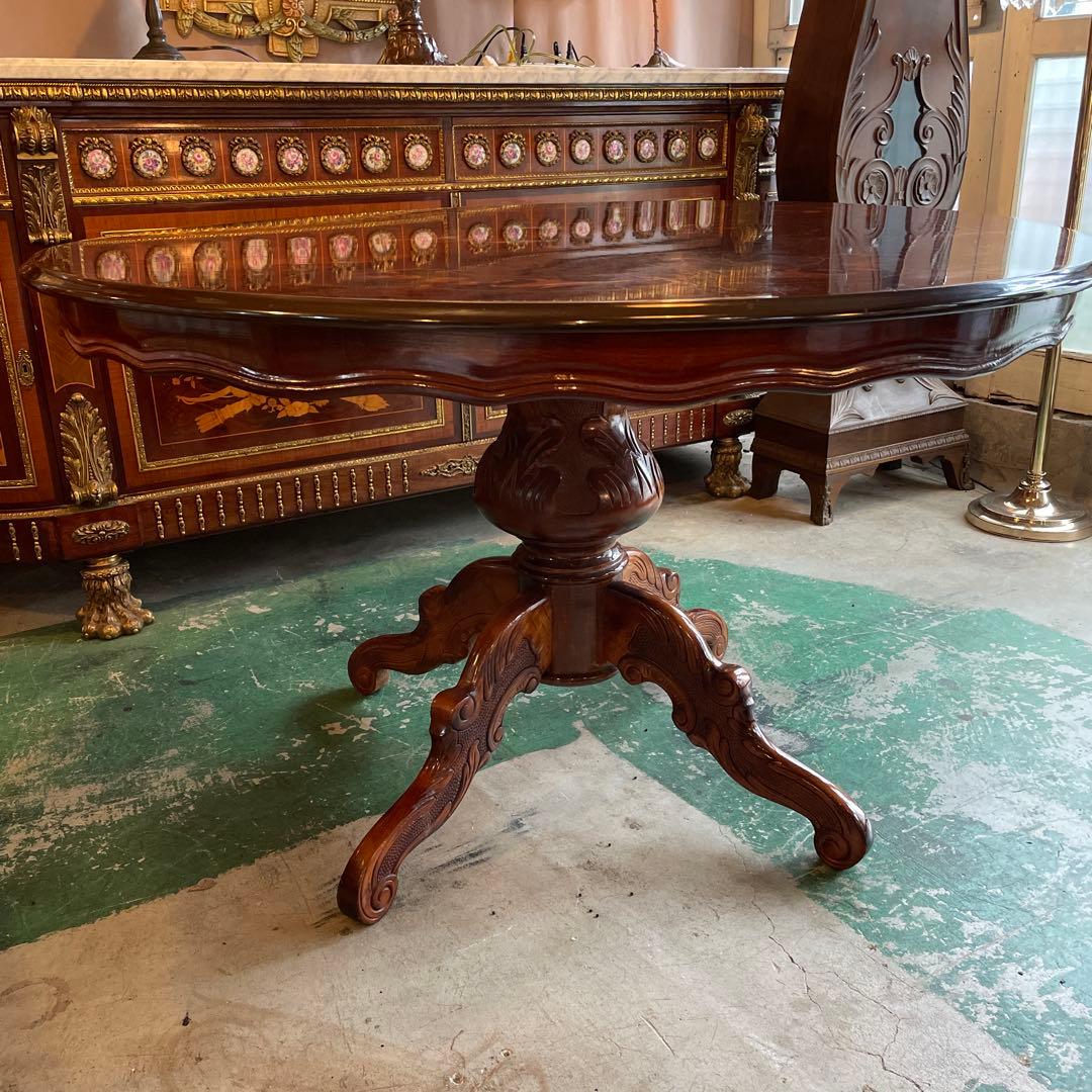 最終お値下げ‼︎ イタリア製・象嵌模様・ 丸テーブル