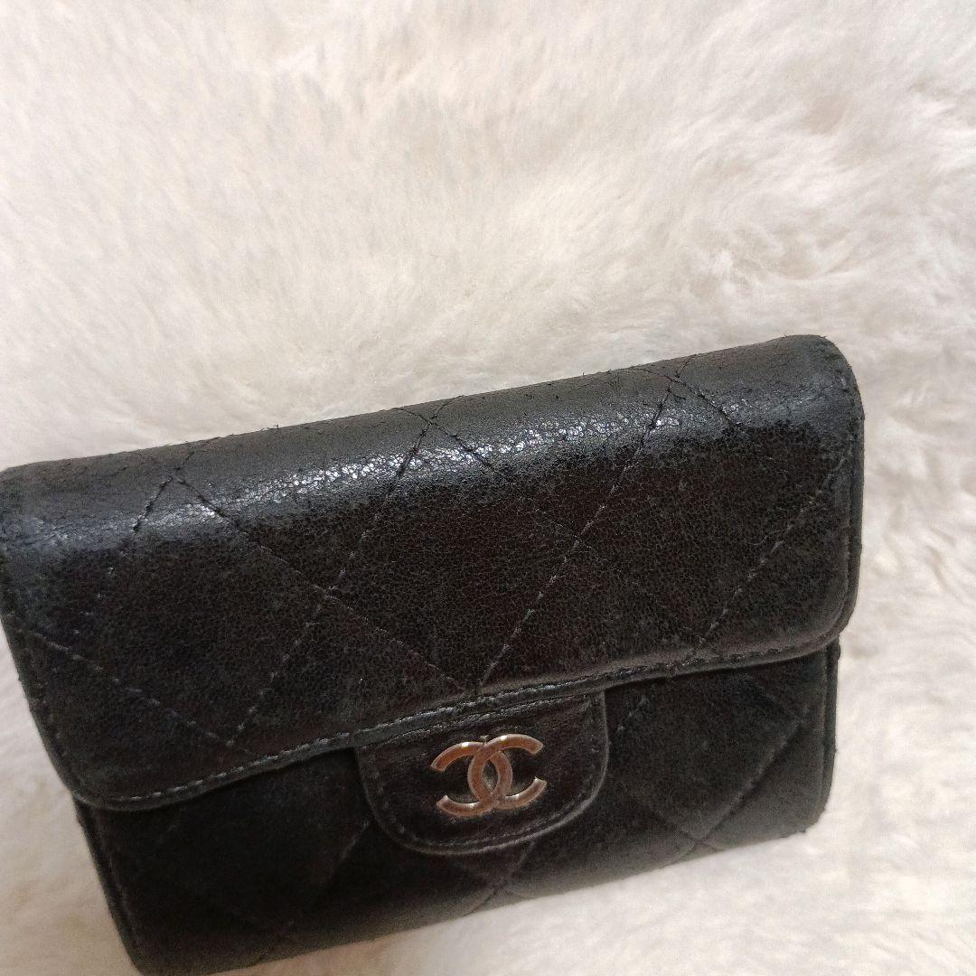 シャネル　ラムスキン　折り財布　カードケース　ケース　シルバー