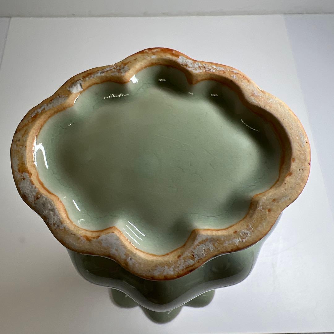 中国竜泉窯 青磁陰刻花入 高さ21.3㎝ 東Y7-0804⭐︎2F