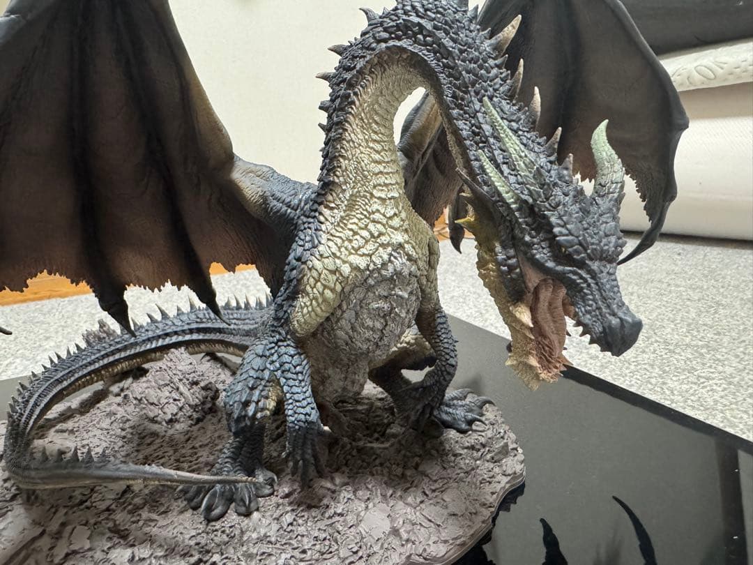 黒龍ミラボレアス　クリエイターズモデル　大山竜監修