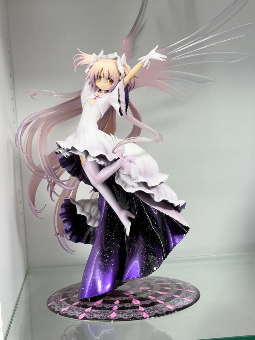 アルティメットまどか ～叛逆の物語～ 1/8スケールフィギュア