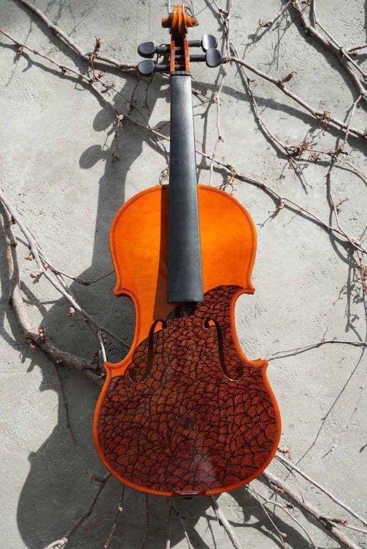 バイオリン《アート作品》