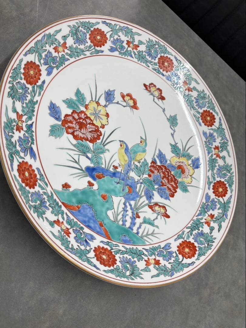 高麗 青磁 鉄砂 唐草模様 小さい花器 一輪挿し 青磁赤絵唐草花文輪花皿