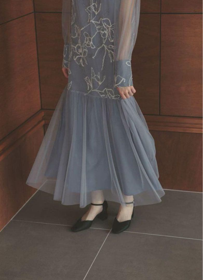 7☆新品☆La cadence フェザーフラワーチュールドレス M レディース