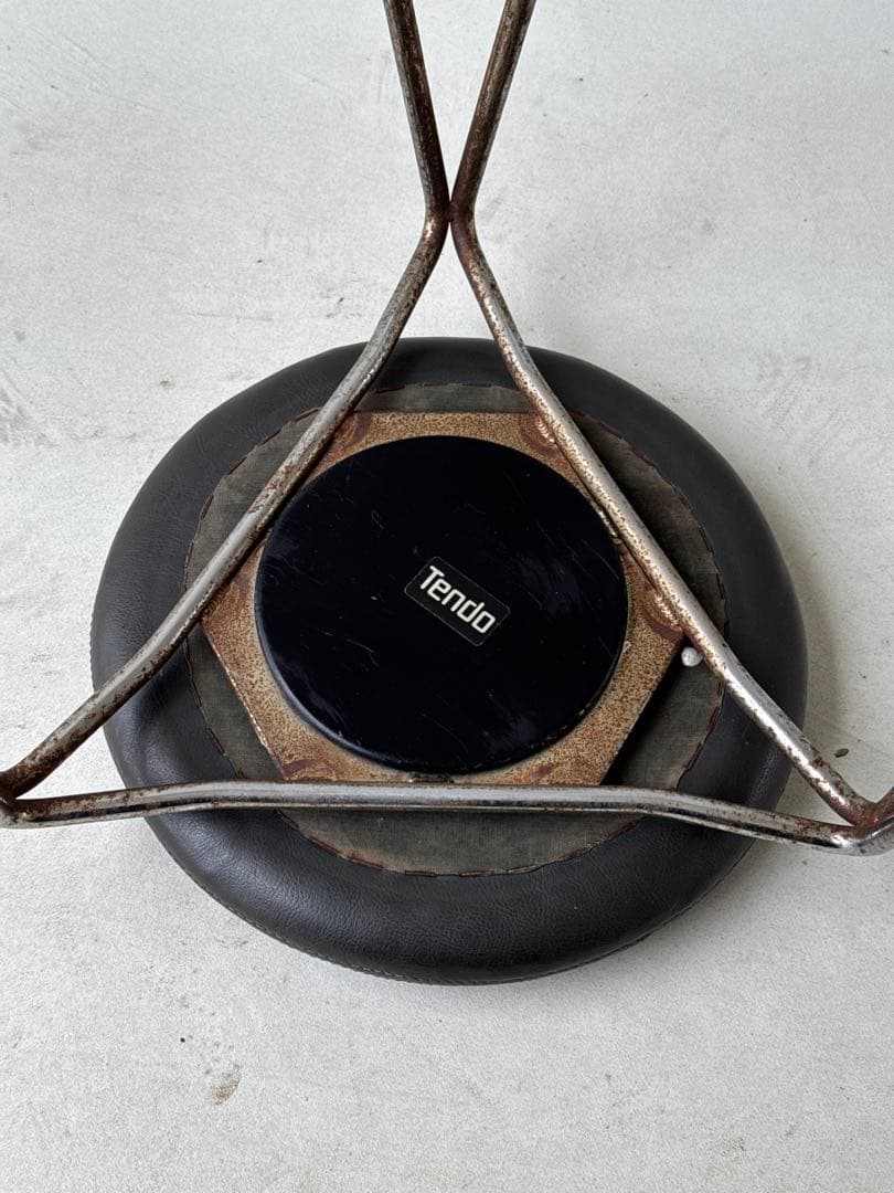 ２脚セット　天童木工　回転　スツール　椅子　ポストモダン　倉又史