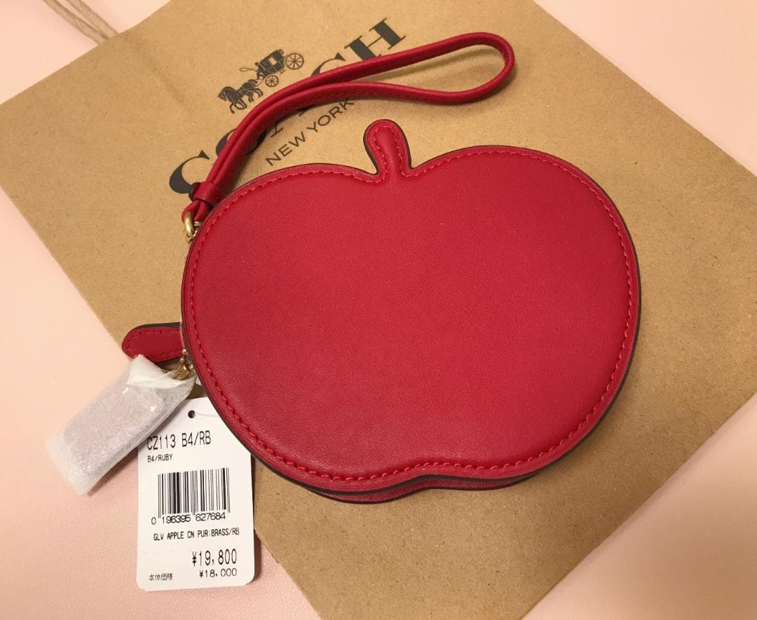 新品COACH アップル  パース