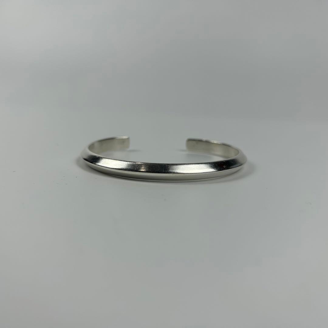 カレンシルバーバングル 角 Karen Silver Bangle