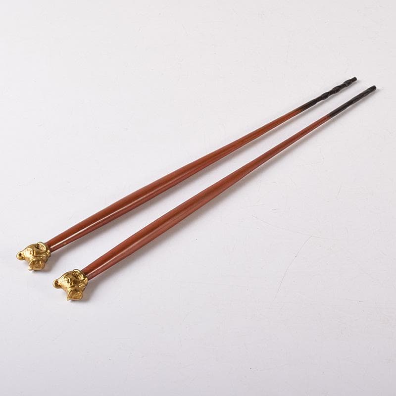 岩田屋特製　鉄山造　狛犬摘銅火箸　共箱　C　7467