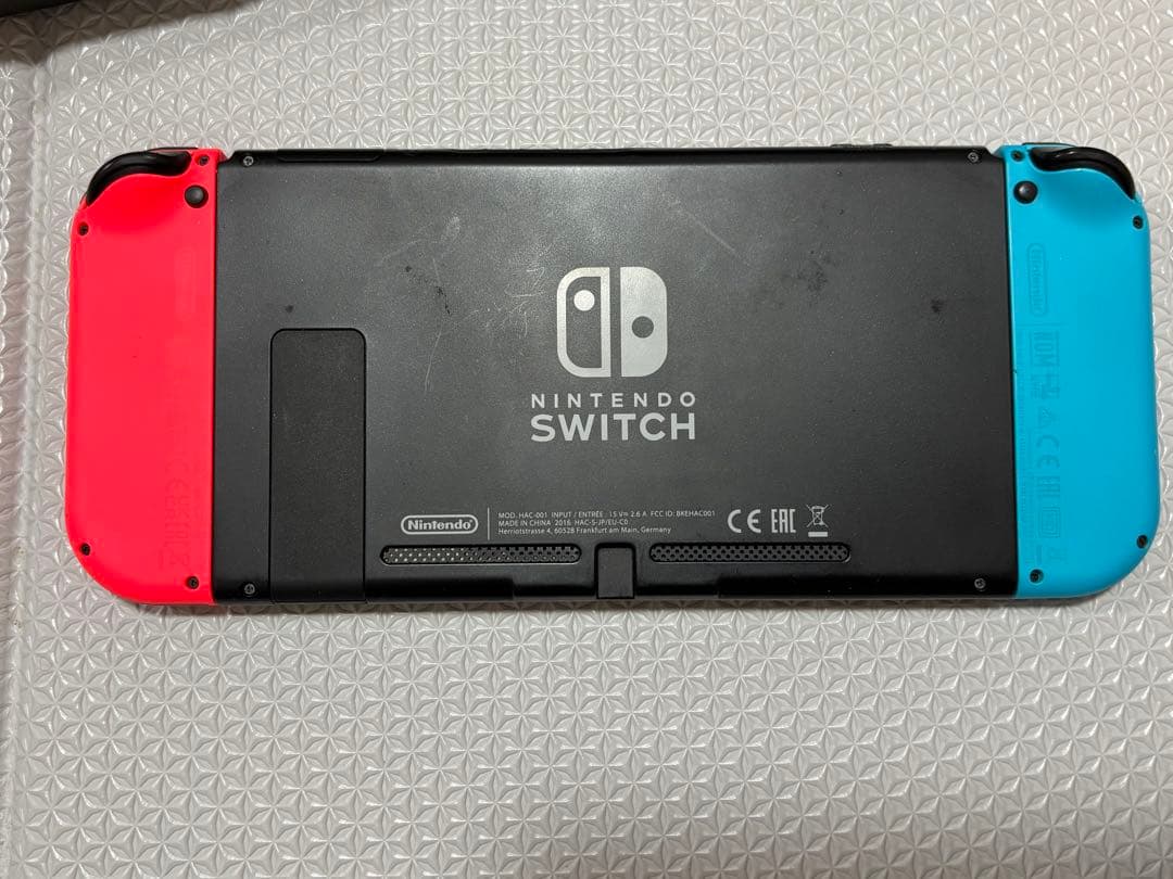 ダ*ー様 Switch 本体、コントローラーほか