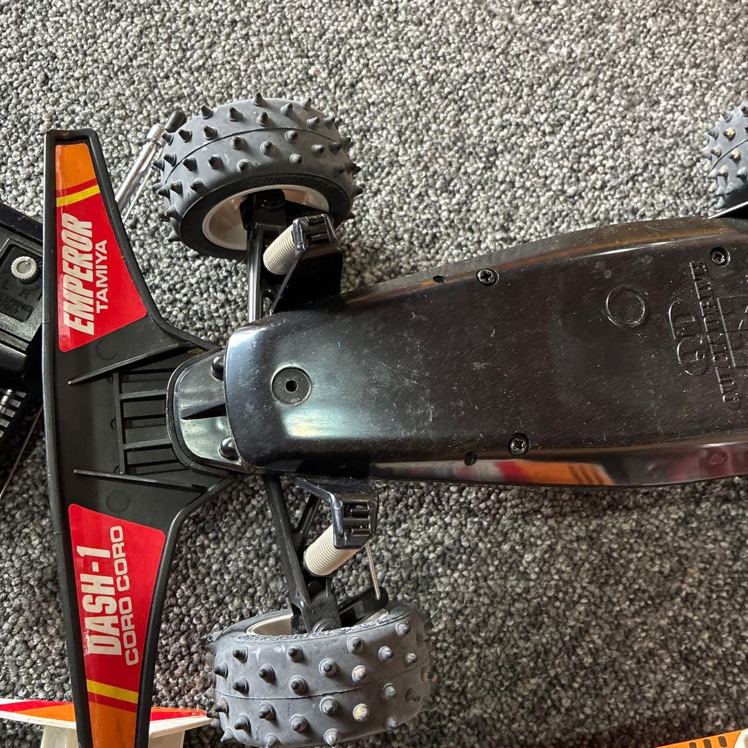 タミヤ 電動RC 1/14 レーラーヘッド キングハウラー メタリックスペシャル