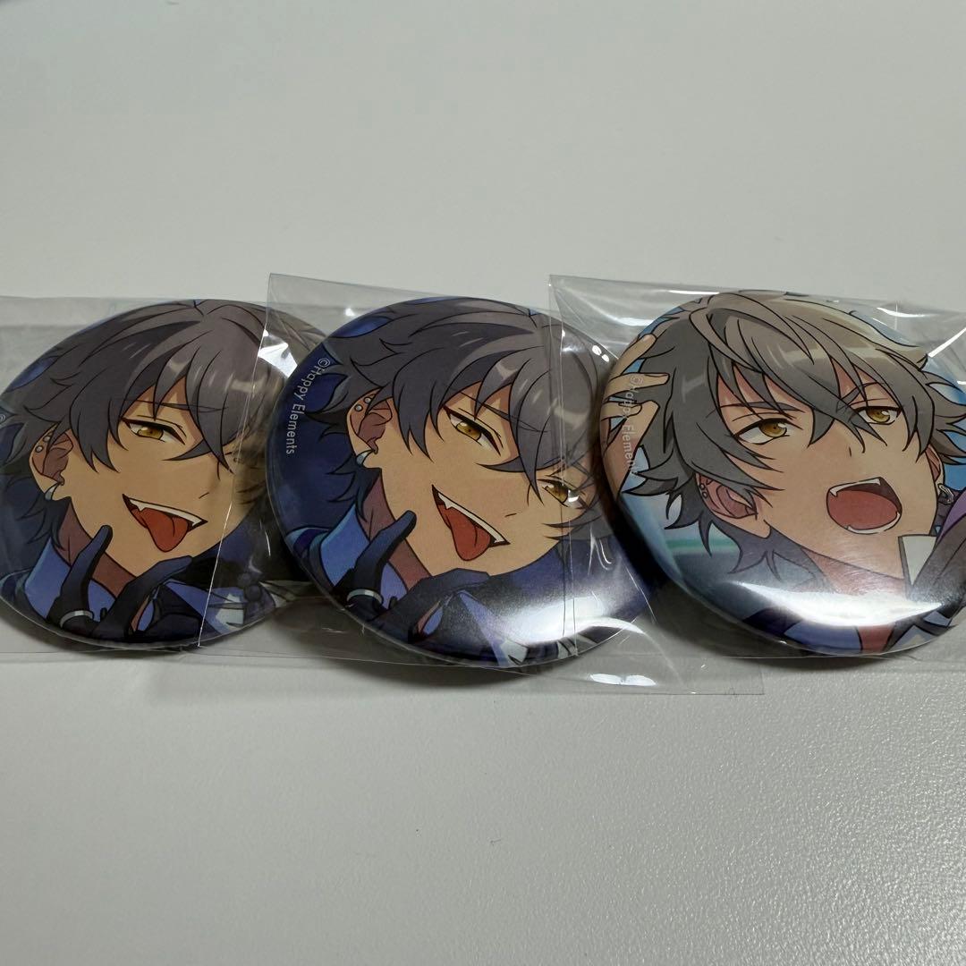あんスタ 大神晃牙 缶バッジ3点 - メルカリ