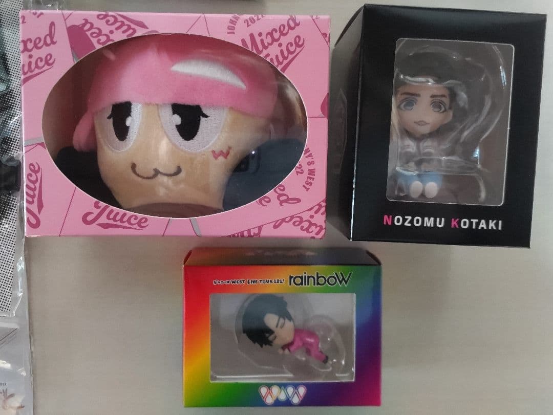 WEST. 小瀧望 ちびスト ぶらさげるヤツ - メルカリ