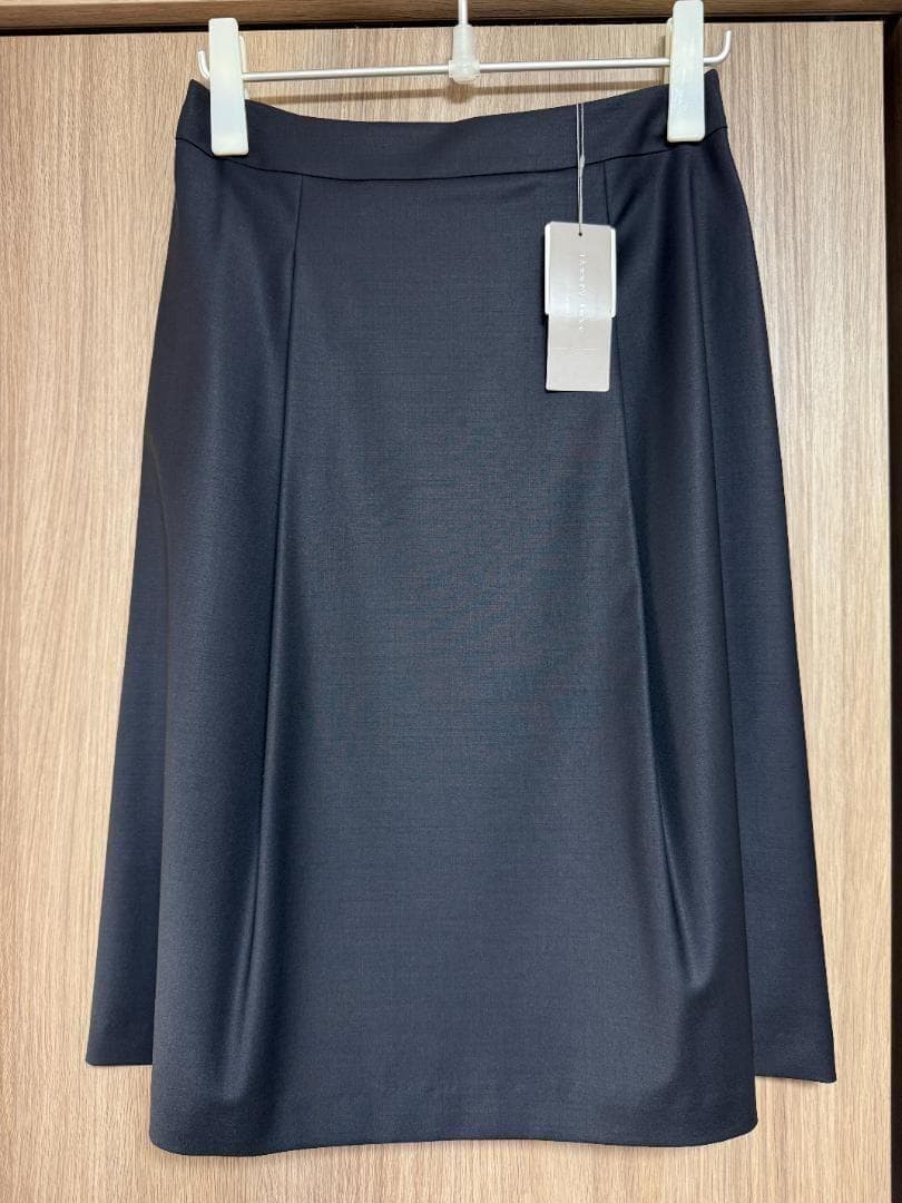 Theory Luxe Executive Shella 40 ネイビー