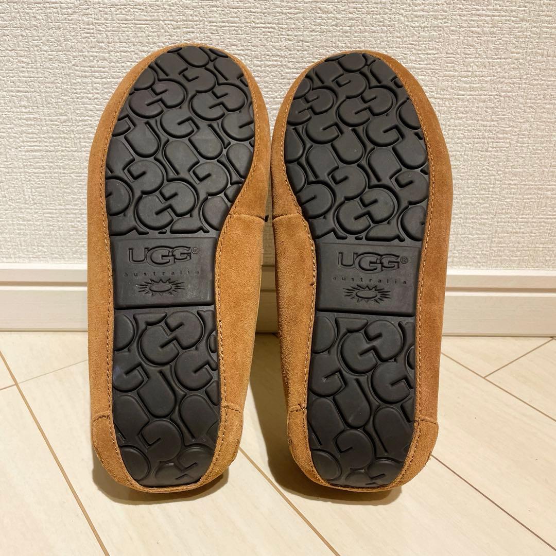 【新品 試着のみ】UGG アグ モカシン スリッポン27.0
